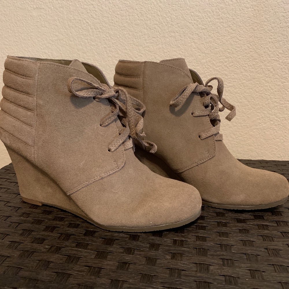 Dolce Vita suede bootie